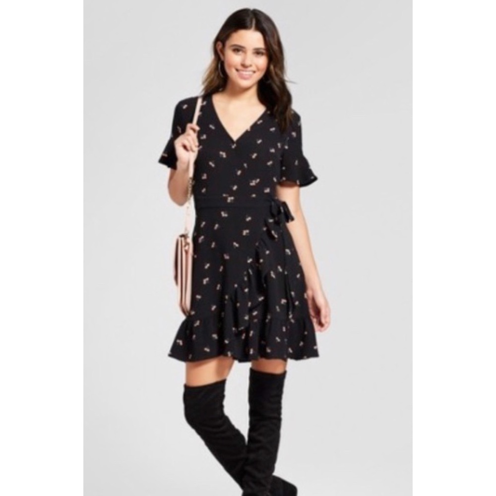 3️⃣for$20🤩 Xhilaration Wrap Dress